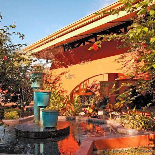 Getaways At Pueblo Real Hotel Quepos Bagian luar foto
